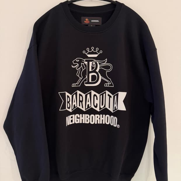 새상품)) 네이버후드 x 바라쿠다 맨투맨