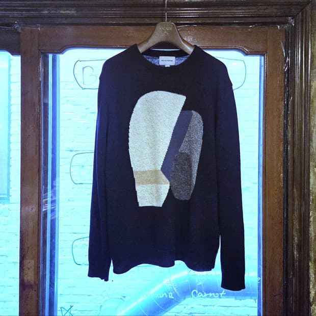 솔리드옴므 니트