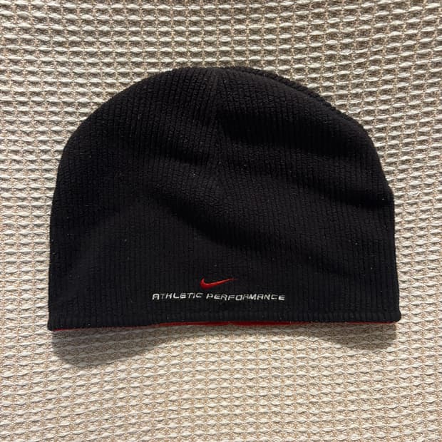 나이키 리버시블 비니