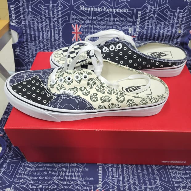 반스 어센틱  멀티 패턴 뮬 270