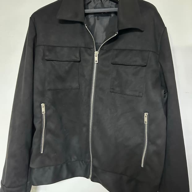 블랙 스웨이드 스타일 지퍼 자켓