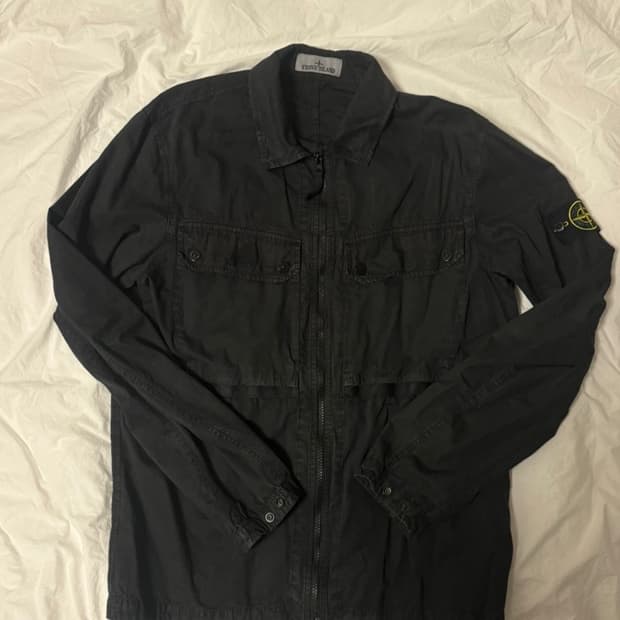 스톤 아일랜드 올드이펙트 오버셔츠