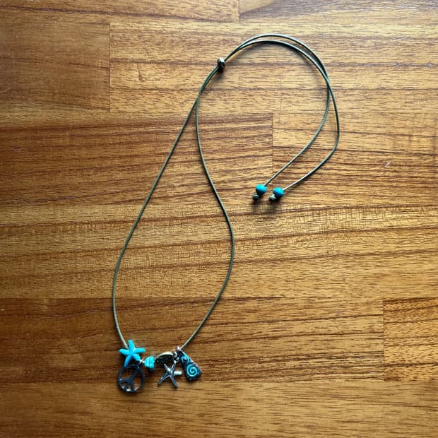 Fuco 빈티지목걸이