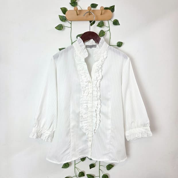 THEORIA 러플 블라우스