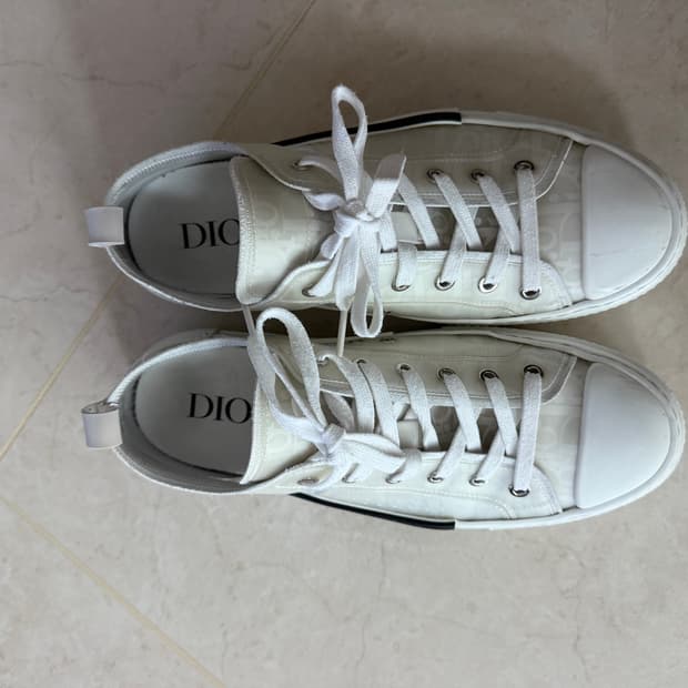디올 b23 로우탑 스니커즈 41 (260-265)