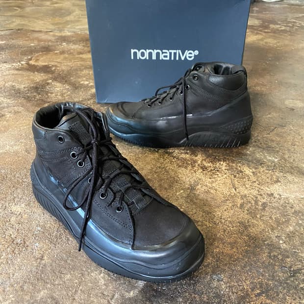 (41) nonnative hiker mid cow nubuck