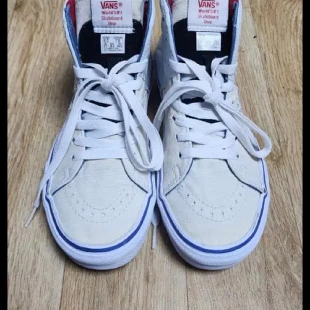 (마지막특가) 반스 Vans SK8-Hi 스니커즈 240