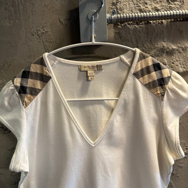 버버리 BURBERRY 체크 숄더 V넥 반팔 티셔츠 화이트 M