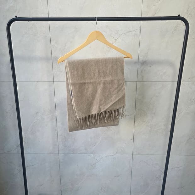 루이까또즈 캐시미어100 니트머플러