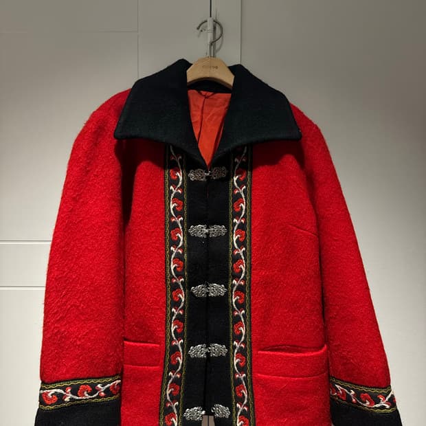 빈티지 노르딕 코트