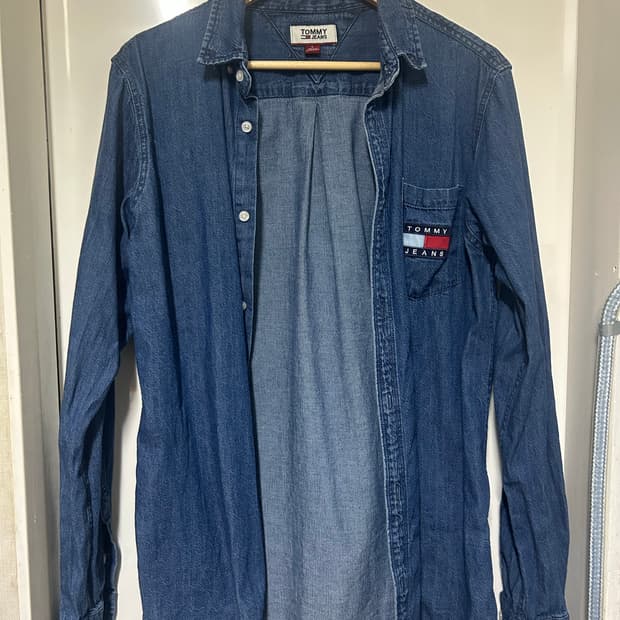 Tommy Jeans 데님 셔츠 (L)