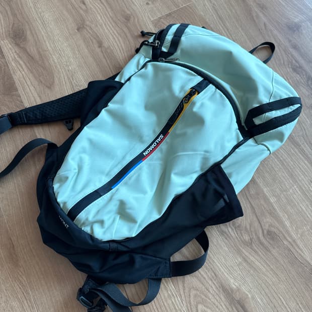살로몬 백팩 15L