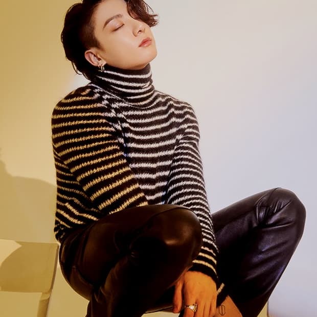 [BTS 정국님 착용] 생로랑 마르니에르 모헤어 터틀넥