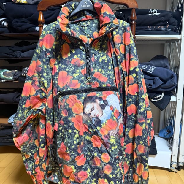 루이비통 도로시 아노락 자켓