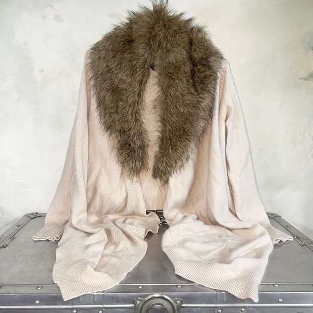 00s 퍼 BCBG 맥스아즈리아 가디건