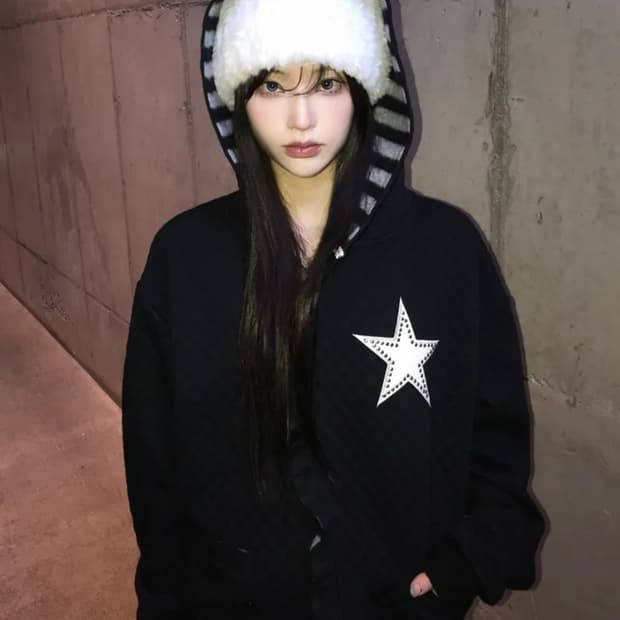 러브이즈트루 후드티 luvistrue ev star hood tee