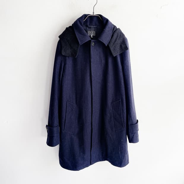 블루워크 바이 투모로우랜드 코트