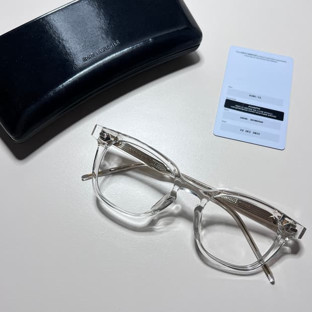 젠틀몬스터 쿠보 화이트