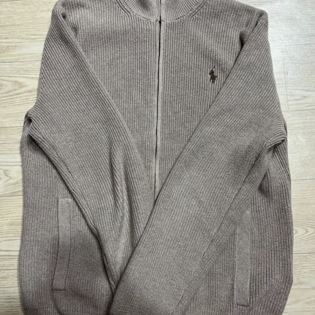 폴로 가디건 브라운