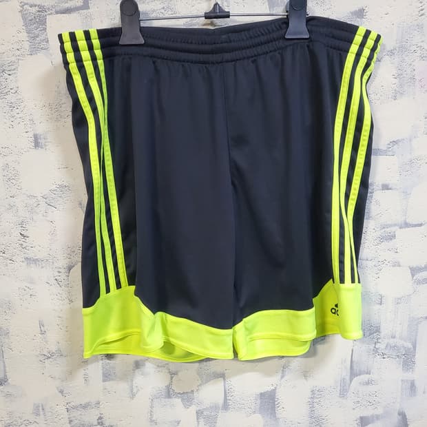 아디다스 기능성 트랙탑 반바지 블랙/형광 
