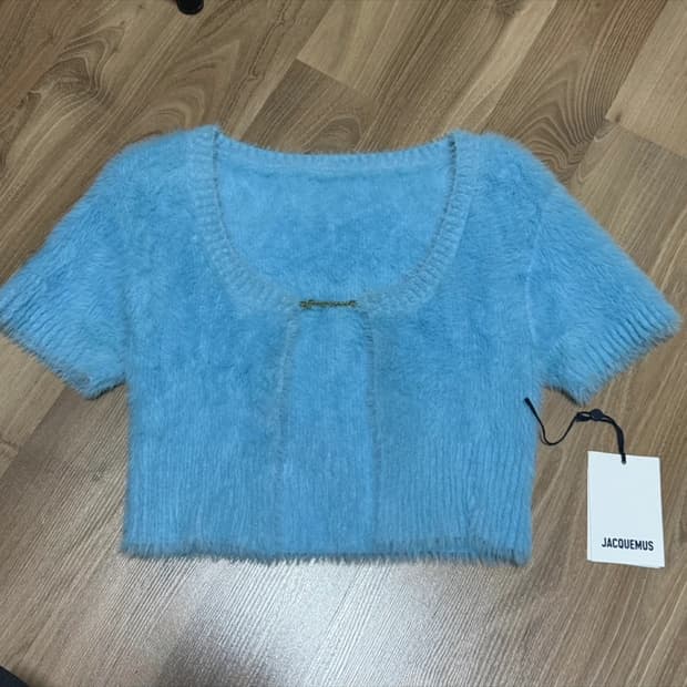 JACQUEMUS 자크뮈스 크롭 니트 가디건