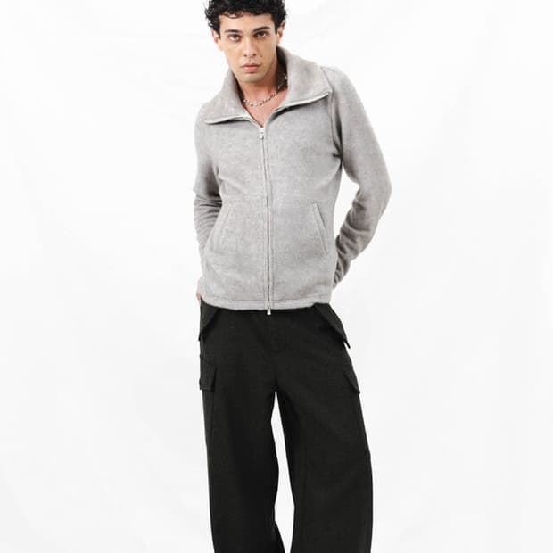 (새상품) 헬렛 하이넥 슬림집업 m