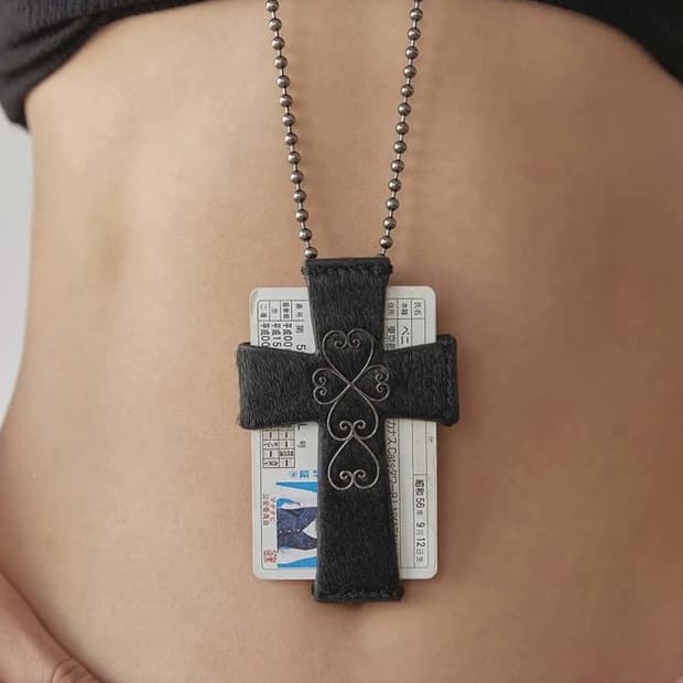 박스채 새상품 스컬프터 카드지갑 에드하디 십자가 송치 블랙