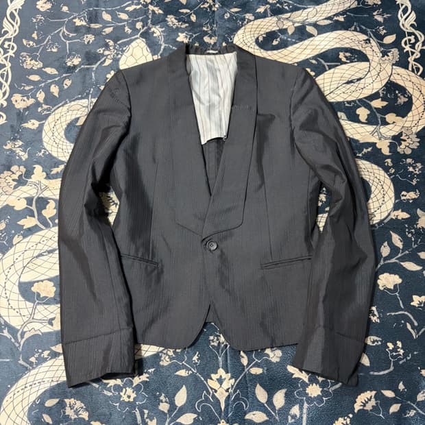 Tornado mart one button blazer