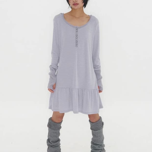 익스파이어드걸 Relaxed Warmer Hoodie Dress