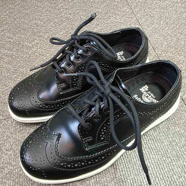 [220] 닥터마틴 가베 윙팁 EU36