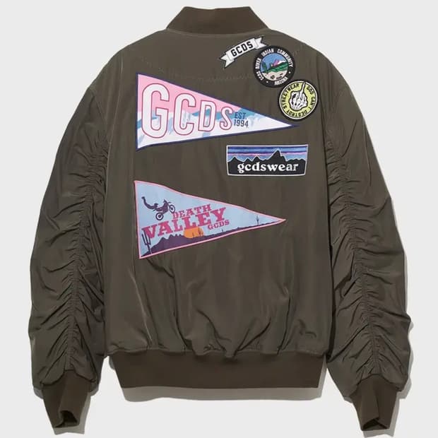 GCDS jacket 카키색 MA-1 플라이트