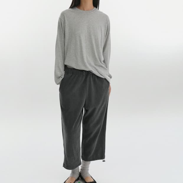 [새상품] 리포스 cropped jogger pants 