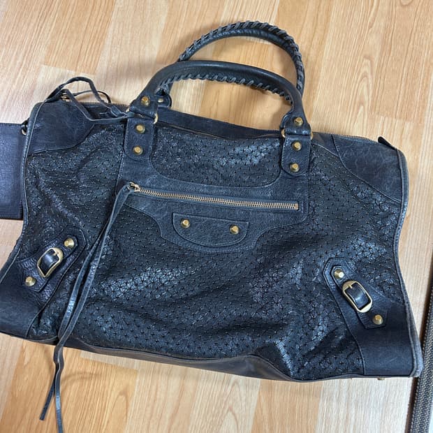 발렌시아가 모터백