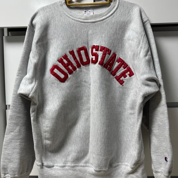 90‘S 챔피온 맨투맨 입니다.