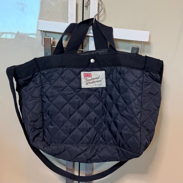 트래디셔널 웨더웨어 투웨이 퀼팅백