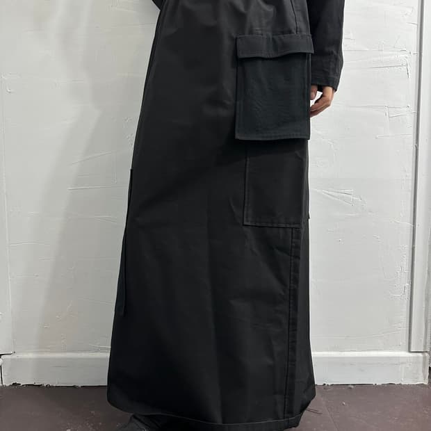 retirer pocket design long skirt
