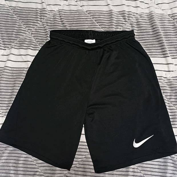 나이키 드라이핏 얇은반바지 31인치 기장46