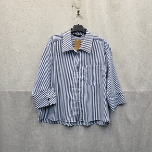 VISIT 스트라이프 셔츠 블라우스 7부