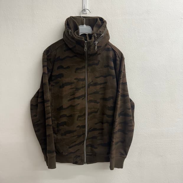 Skkone Vintage jpn 키모플라쥬 패턴 집업 M