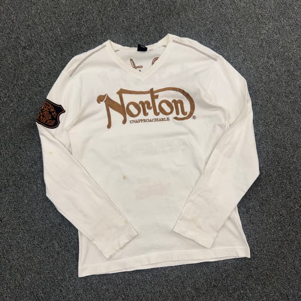 XL)노턴 빈티지 자수 브이넥 롱슬리브