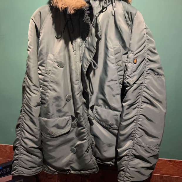 알파인더스트리 N3 퍼 파카