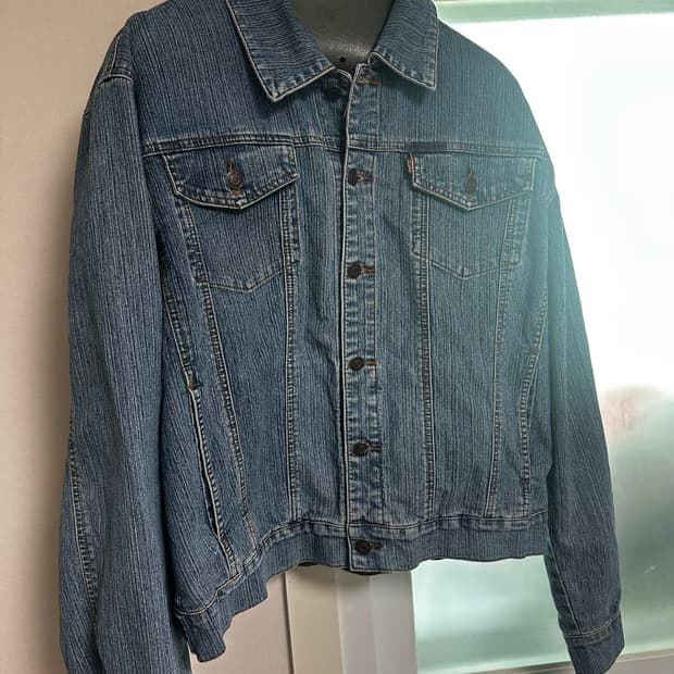 리바이스 빈티지 트러커 팝니다.