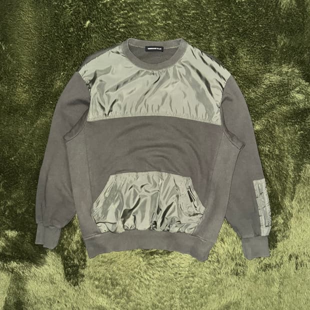 [3] UNDERCOVER 언더커버 패널 디테일 스웻셔츠 올리브