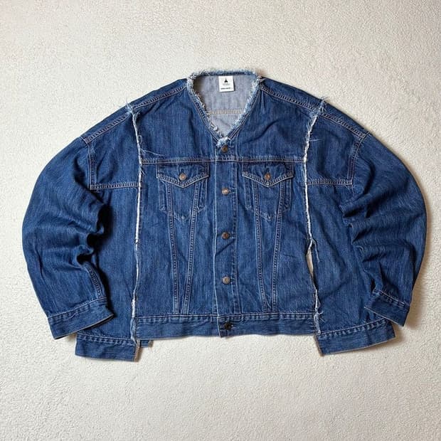 니코앤드 NIKO AND 카라리스 해체주의 데님 자켓 PN7302