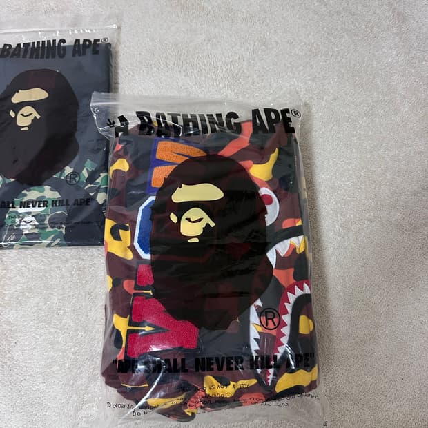 베이프 후드집업