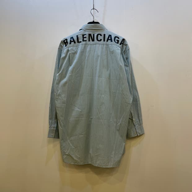 발렌시아가 백로고 스트라이프 셔츠