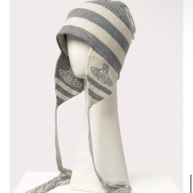 비비안웨스트우드 이어플랩(정품)