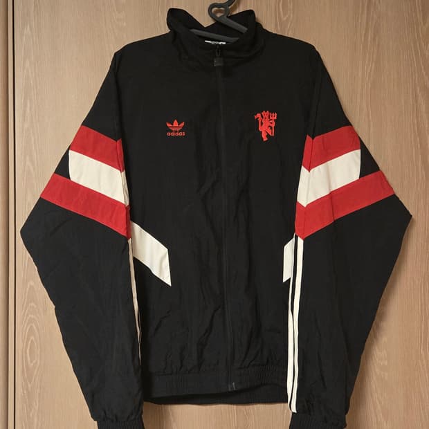 맨체스터 유나이티드 트랙탑