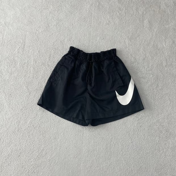 M 나이키 여성 반바지