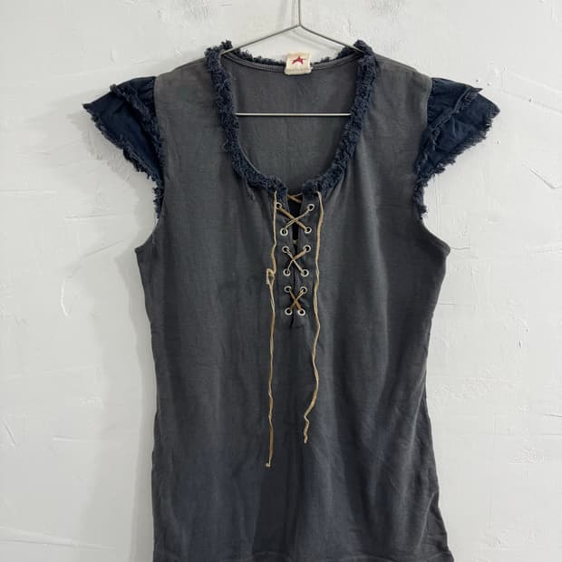 eyelet design top